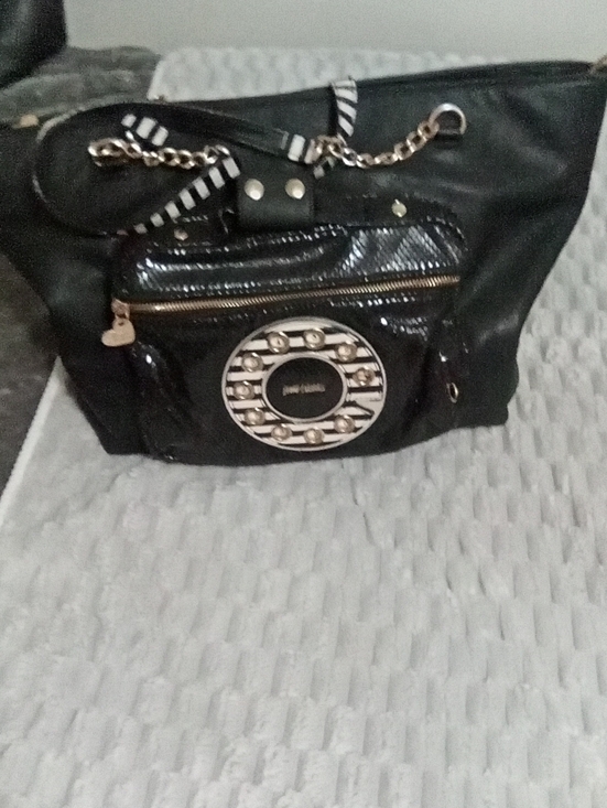 Betsey Johnson Handbags - Betsey Johnson Black Patent Shoulder Bag with Gold Accent Hardware